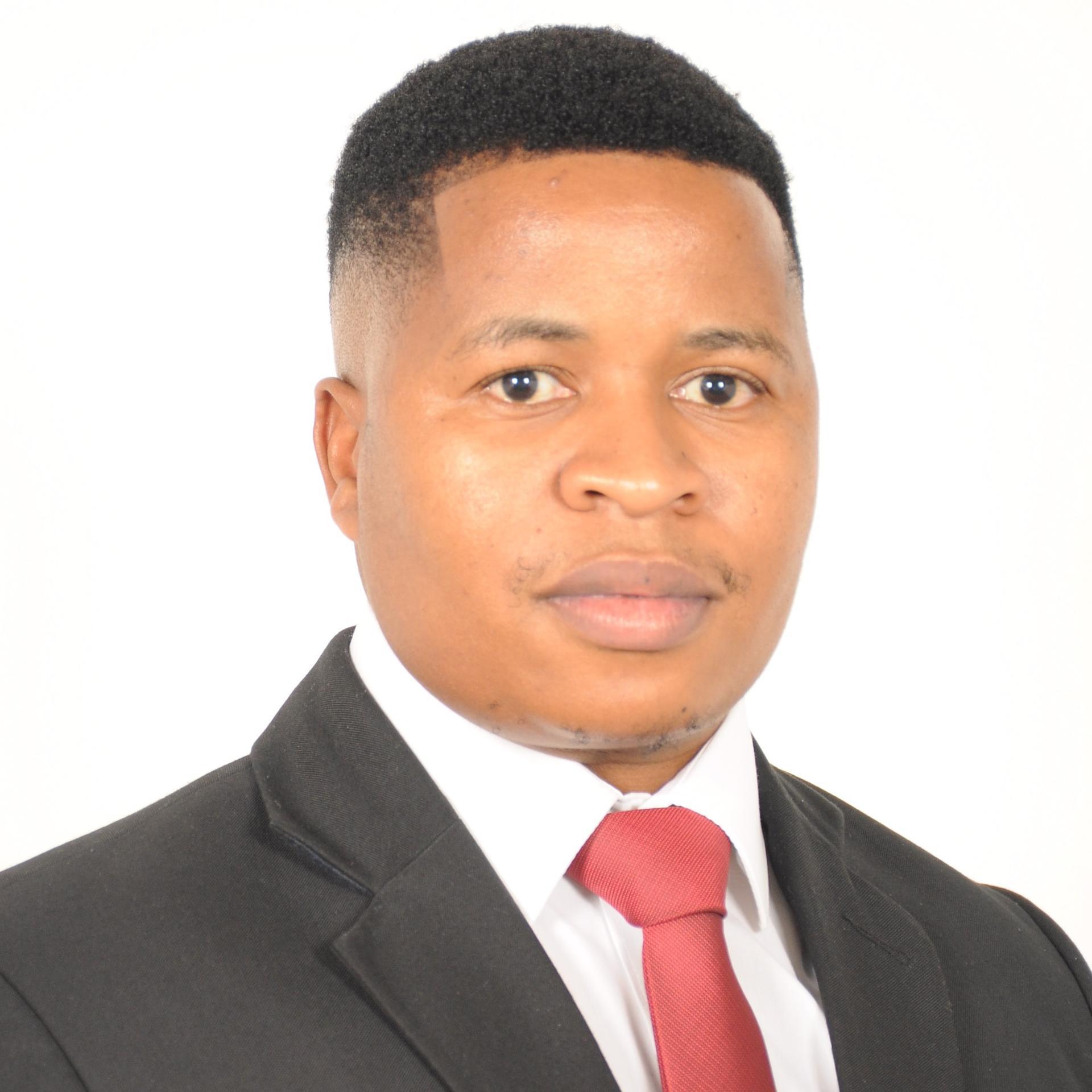 Ofentse Nkitseng